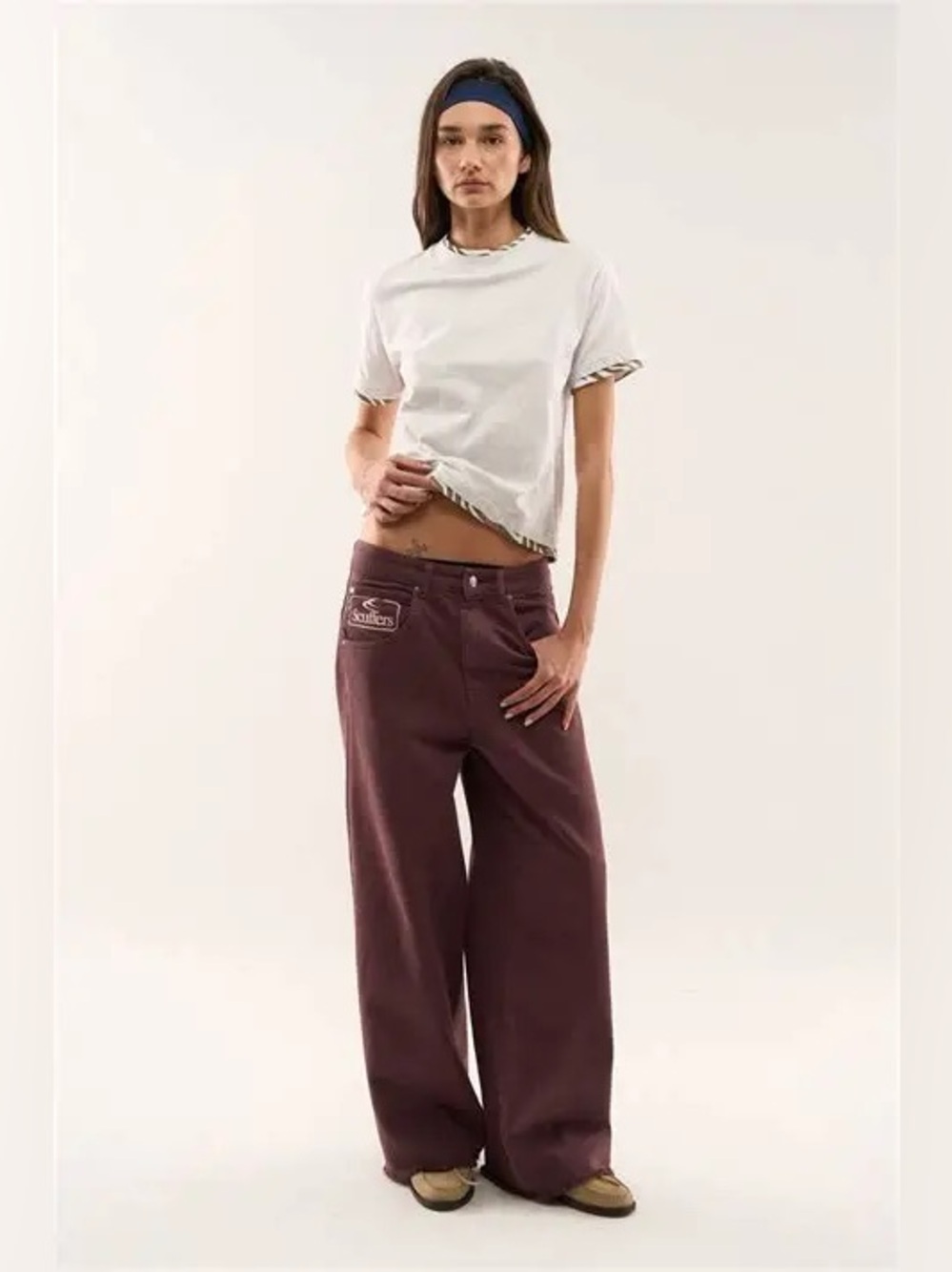 Scuffers Burgundy Wide Leg Cropped Jeans Size 40 Raw Hem Distressed Back Logo